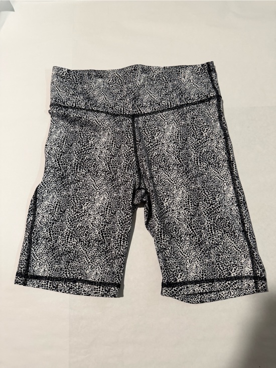 GAP Pants - GAP Black & White Speckled Mid-Thigh Leggings